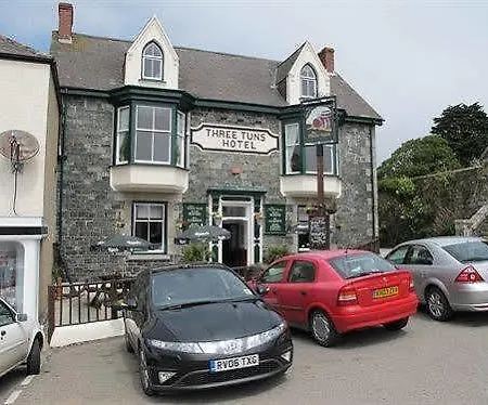The Three Tuns